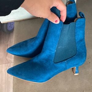 Journee collection booties